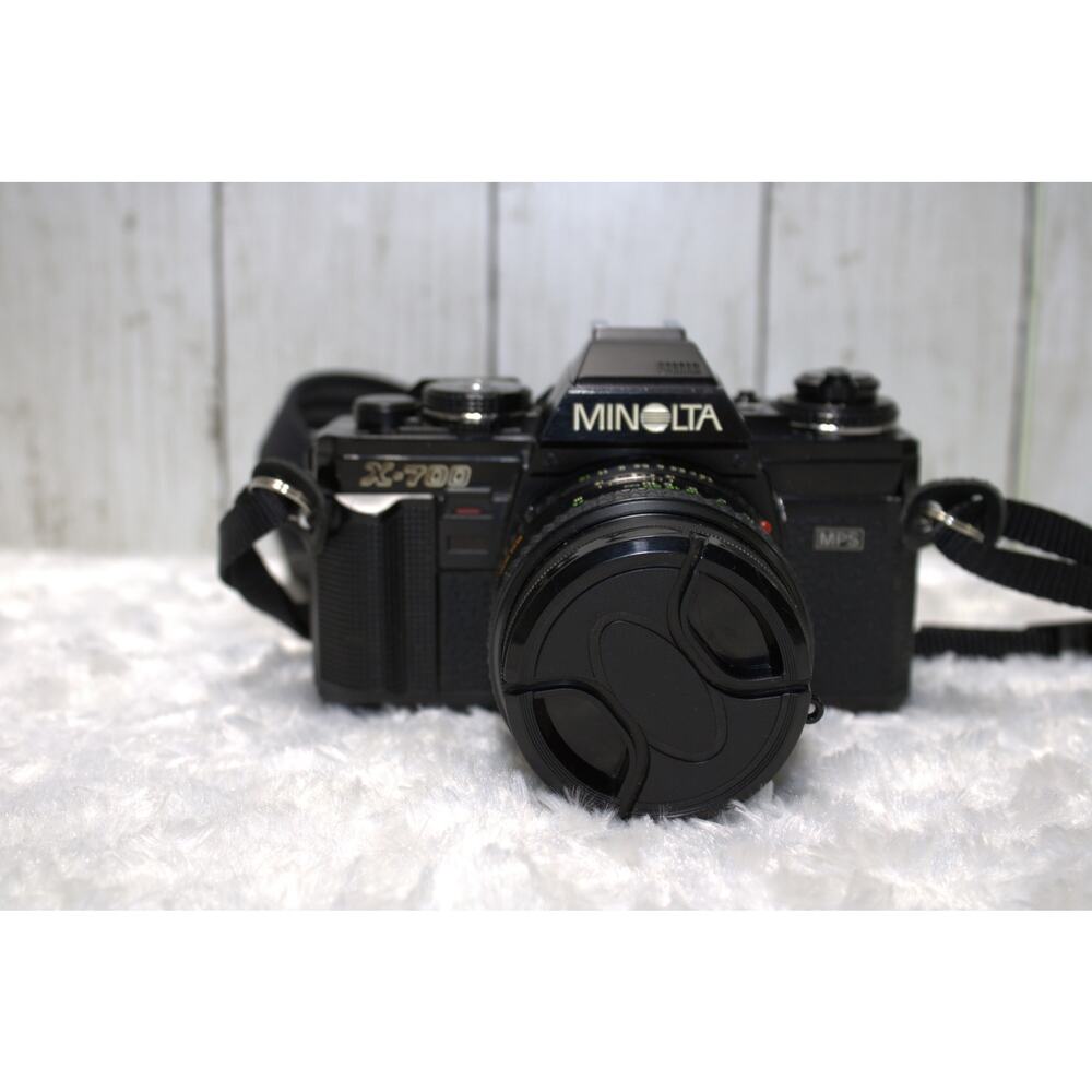 Minolta X-700 35mm SLR Film Camera with MD Rokkor-X 50mm f/1.4 Lens – Tested